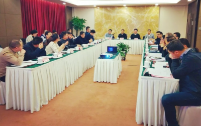 “zoty体育”散粉和粉饼的区别是什么 散粉和粉饼哪个效果好(图3) 中欧体育